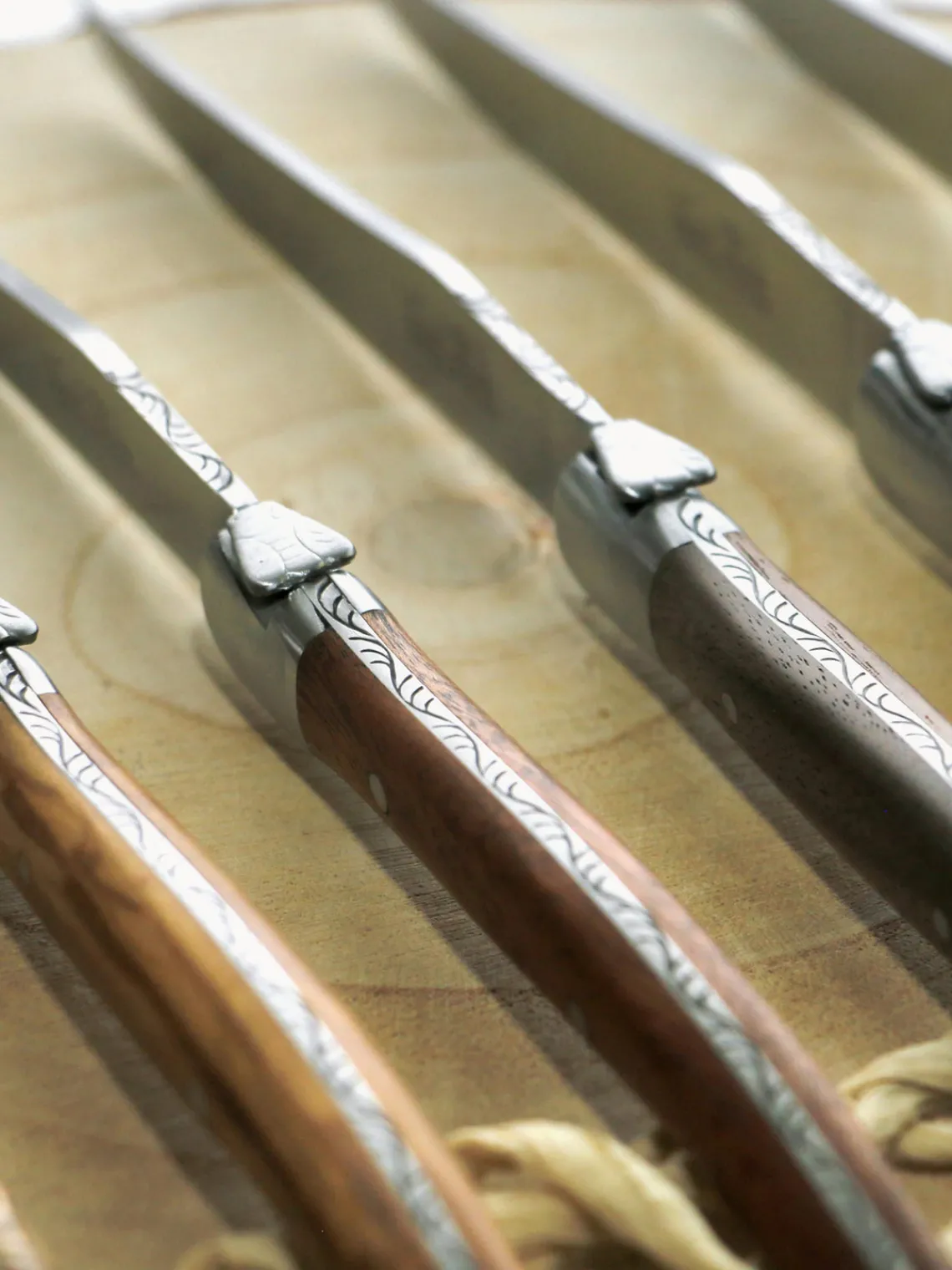 Clearance Cuchillos artesanales satinados Essentiel, 6 uds. Cubiertos Individuales|Juego De Cubiertos