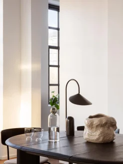 Decantadores|Vajillas Completas></noscript>Ferm Living Decantador soplado Still, 1,4 L