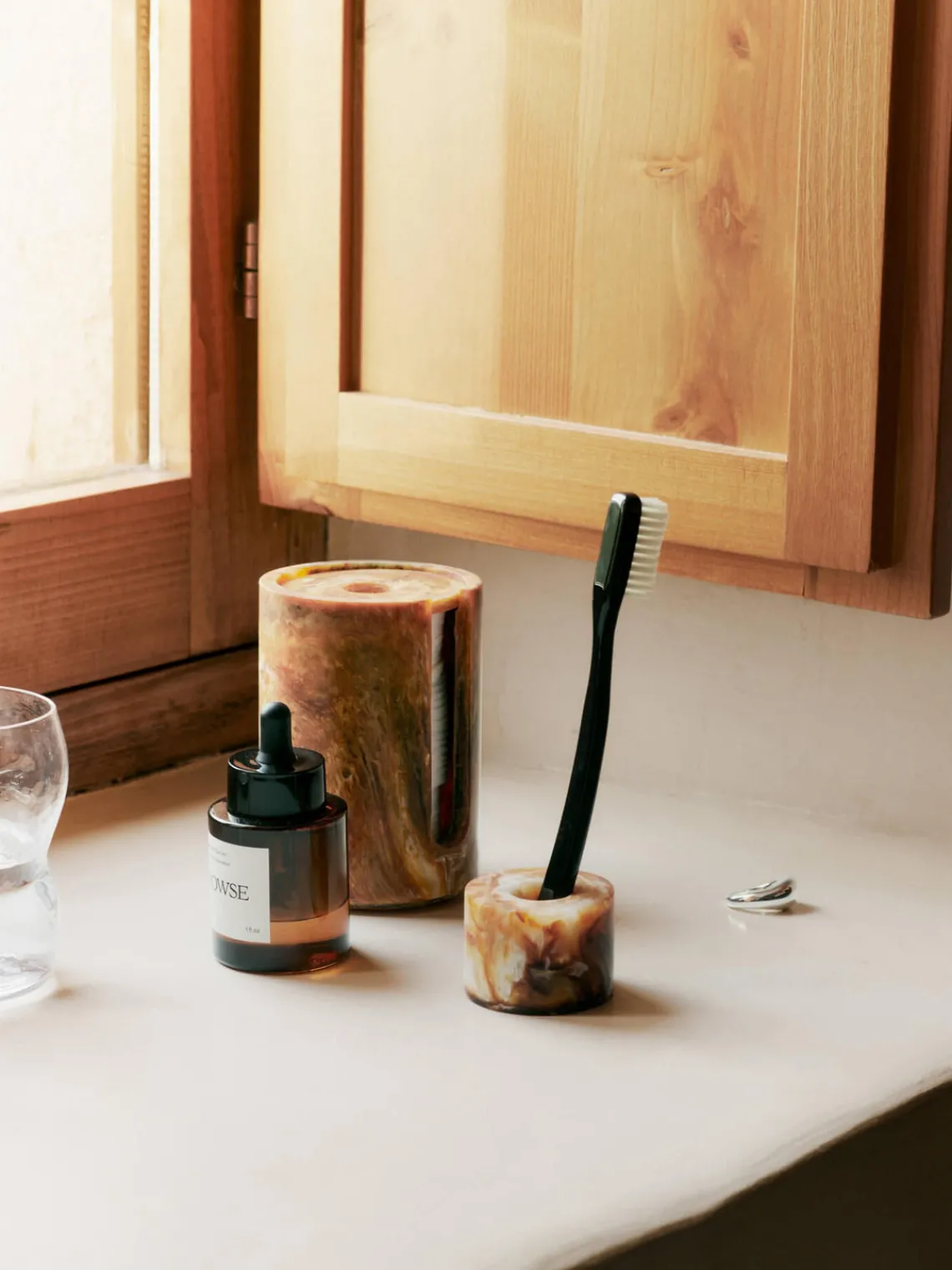 Best Dispensador de almohadillas de algodón Mist Accesorios De Baño|Jarrones