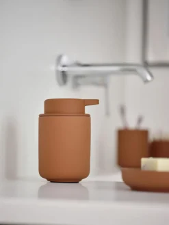 Dispensador De Jabón Y Jaboneras|Jarrones>Zone Denmark Dosificador de jabón con superficie suave al tacto Ume Terracota