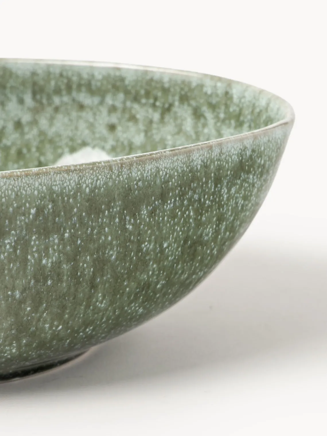 Cuencos Y Platos De Servir|Vajillas Completas>Westwing Collection Ensaladera artesanal con forma orgánica Macey Tonos verdes brillante