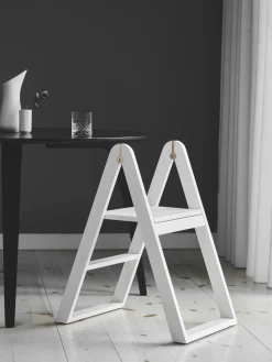 Escalera de madera de fresno Reech Pufs Y Otomanos|Pufs Y Otomanos