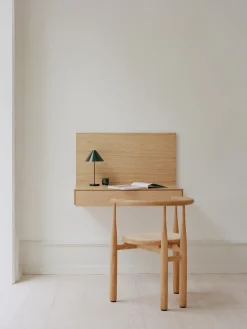 Escritorios|Escritorios></noscript>New Works Escritorio de pared Tana Madera de roble