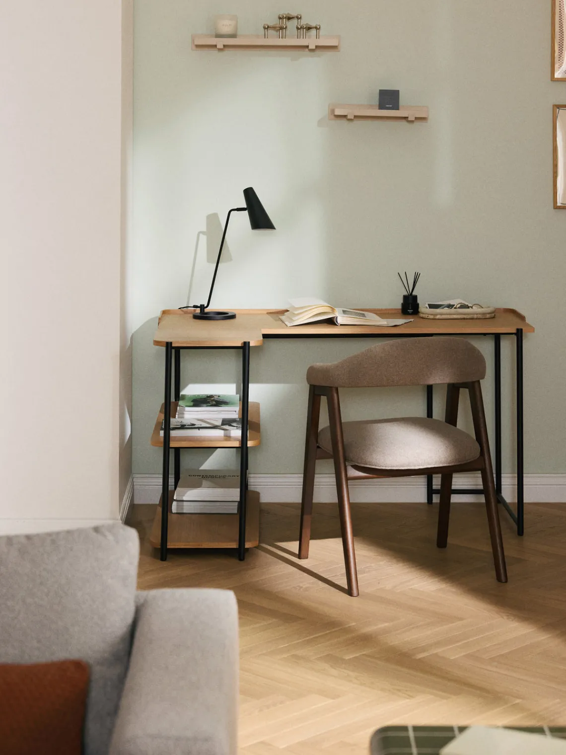 Hot Escritorio esquinero de madera de fresno Renee Escritorios|Escritorios