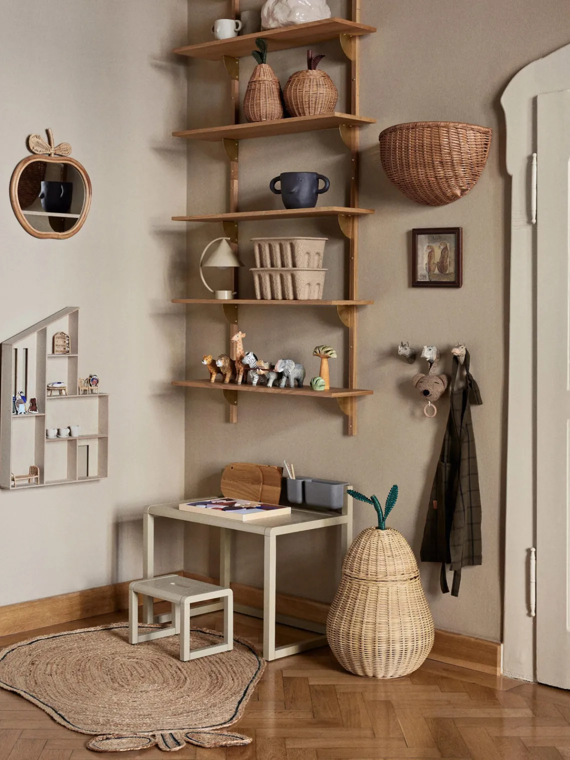 Mesas Y Sillas Infantiles|Decoración Infantil>Ferm Living Kids Escritorio infantil de madera Little Architect Beige claro