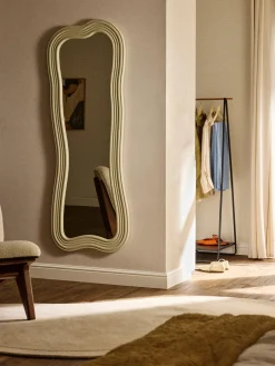 New Espejo de cuerpo entero con marco ondulado Cosimo Jarrones|Espejos De Cuerpo Entero