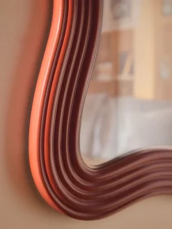 Jarrones|Espejos De Pared></noscript>Westwing Collection Espejo de pared con marco ondulado Cosimo Terracota