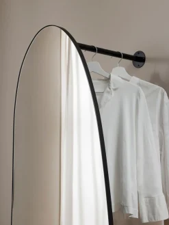 Clearance Espejo de pared con perchero y estante Ophelia Jarrones|Espejos De Pared