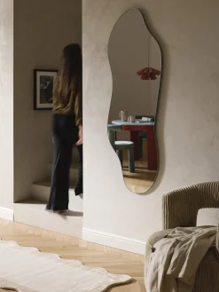 Jarrones|Espejos De Pared>Westwing Collection Espejo de pared sin marco en forma orgánica Lia