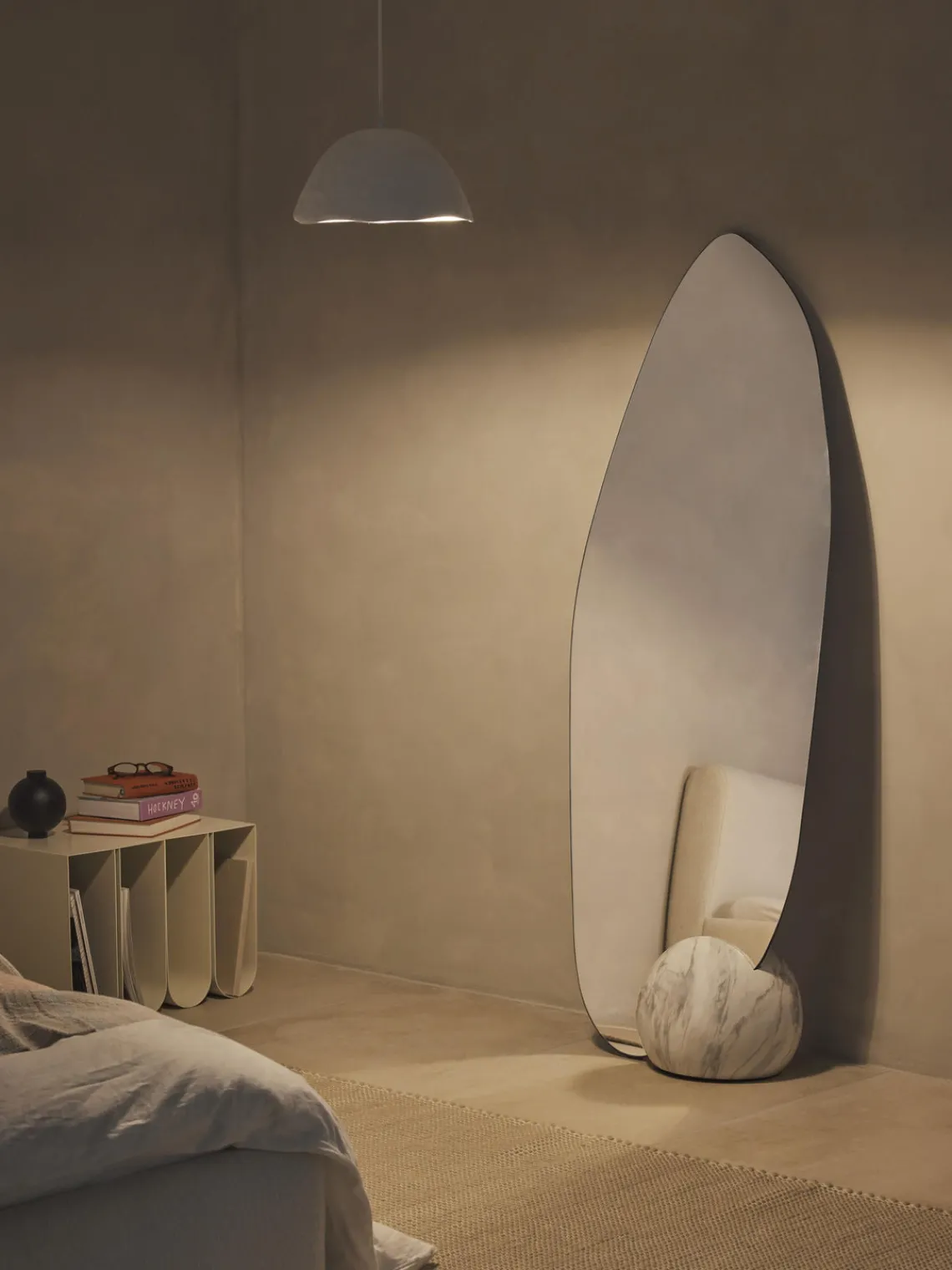 Espejos De Cuerpo Entero|Espejos De Pie>Westwing Collection Espejo de pie con base en look mármol Bonita