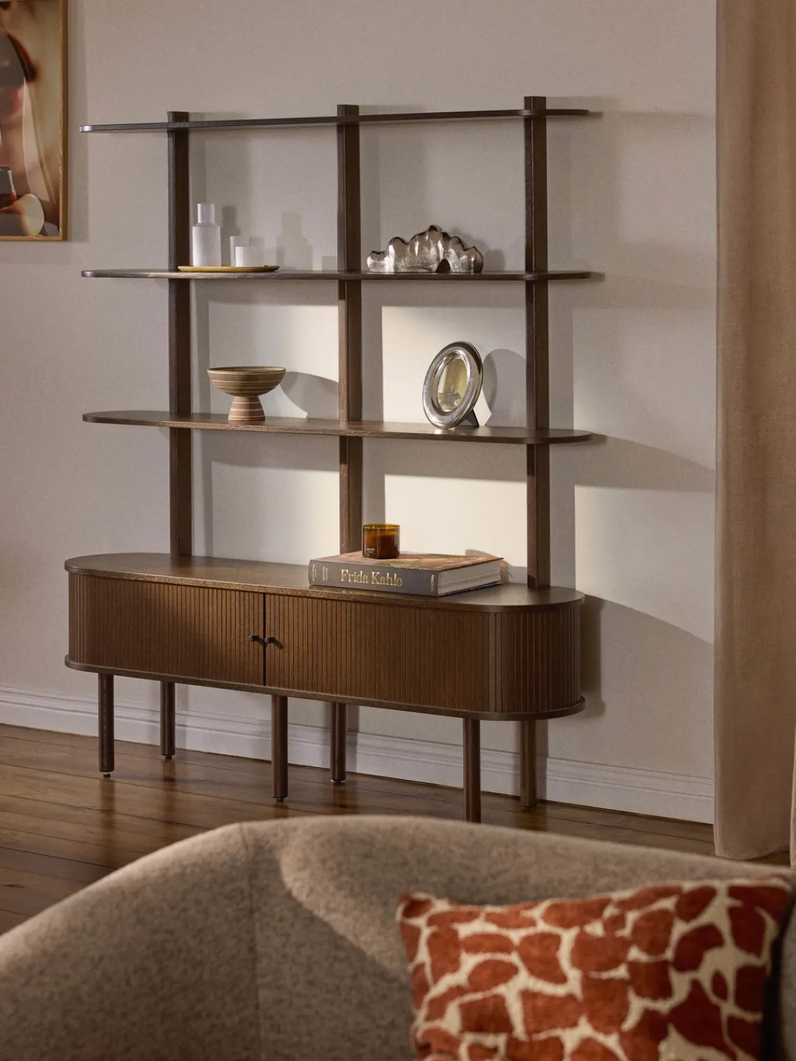 Librerías|Estanterías>Westwing Collection Estantería con frente acanalado Calary Madera de roble lacada en marrón oscuro