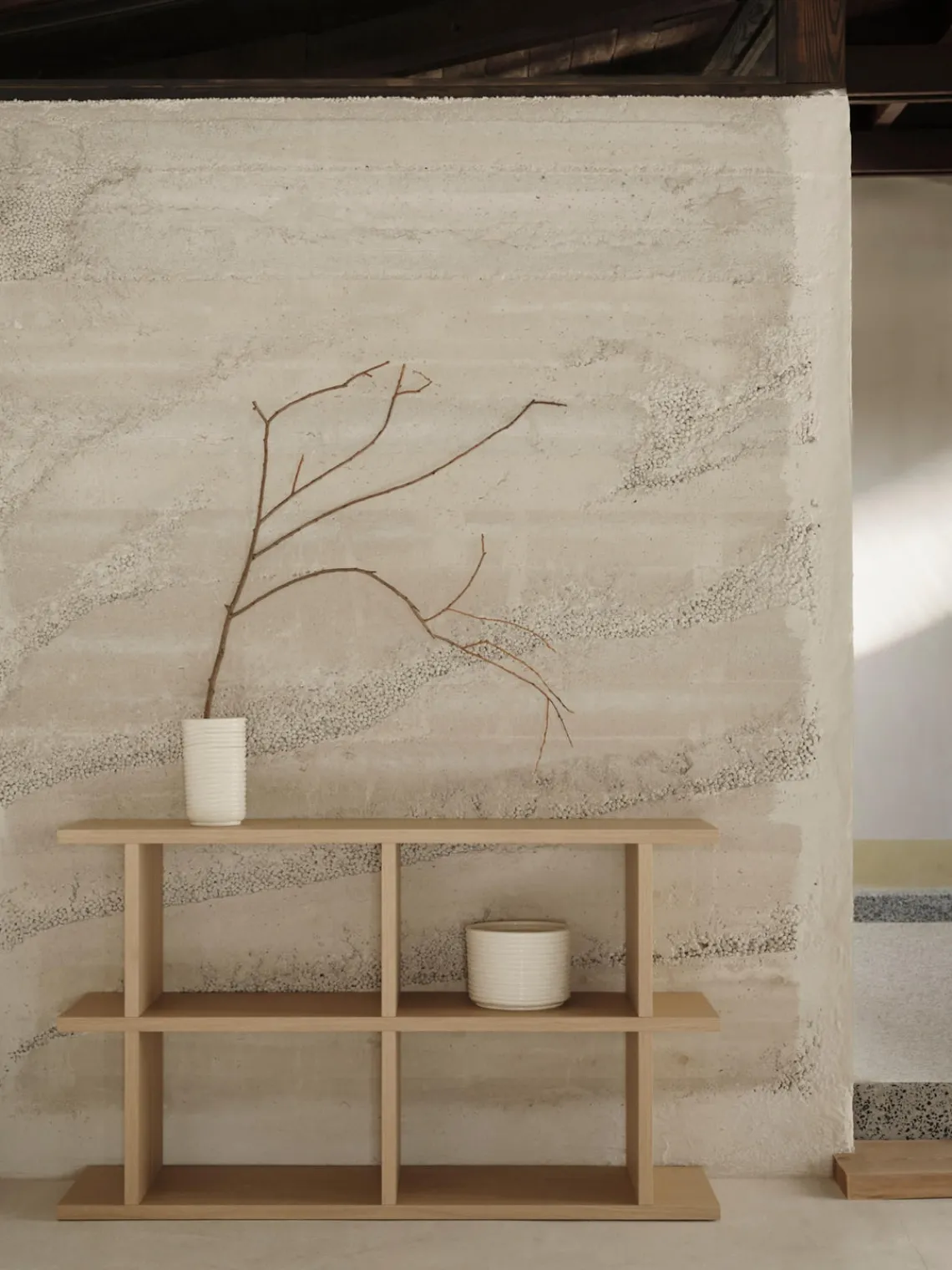 Librerías|Estanterías>Ferm Living Estantería de madera Kona Madera de roble lacada en claro