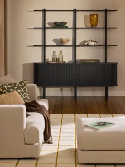 Librerías|Estanterías>Westwing Collection Estantería grande con frente acanalado Calary Madera de roble lacada en negro