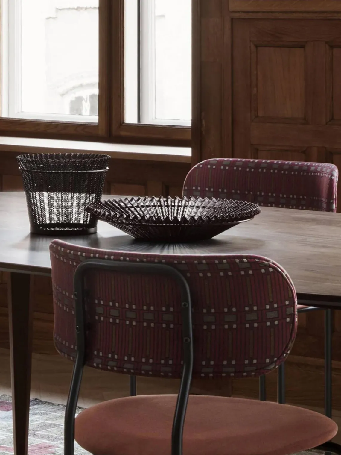 Cuencos Y Platos De Servir|Vajillas Completas>GUBI Fuente Matégot