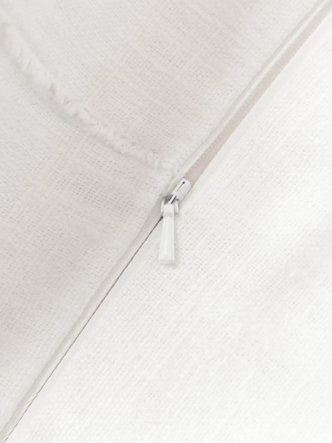 Cojines Decorativos|Mantas>Westwing Collection Funda de cojín artesanal con costura decorativa Terre Blanco