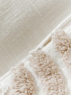 Funda de cojín artesanal con relieves Coraline Mantas|Cojines Decorativos