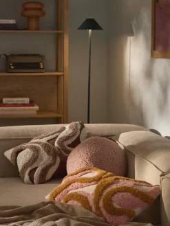 Cojines Decorativos|Mantas>Westwing Collection Funda de cojín artesanal con tejido capitoné Jiri Naranja, rosa oscuro