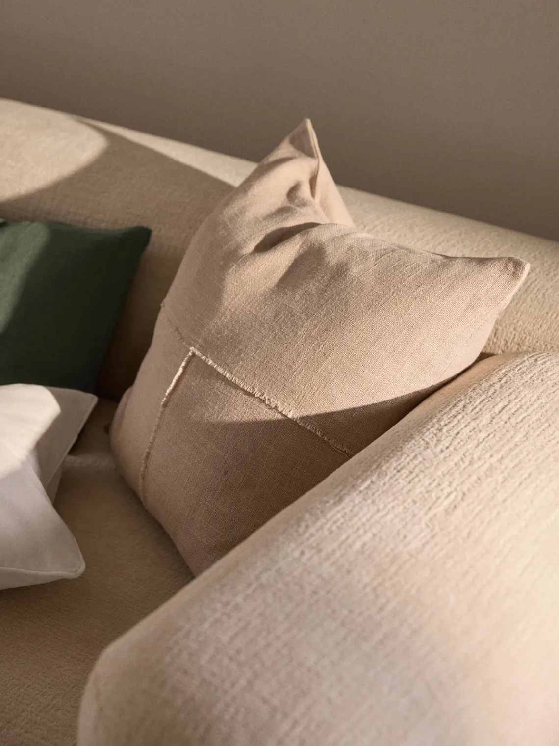 Mantas|Cojines Decorativos>Westwing Collection Funda de cojín artesanal con costura decorativa Terre Turrón