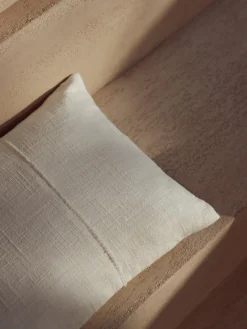 Cojines Decorativos|Mantas></noscript>Westwing Collection Funda de cojín artesanal de algodón con costuras decorativas Terre Blanco