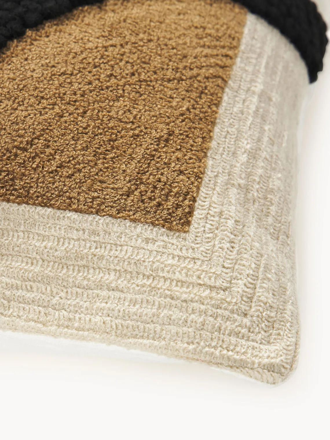 Funda de cojín bordada de algodón texturizada Reza Mantas|Cojines Decorativos