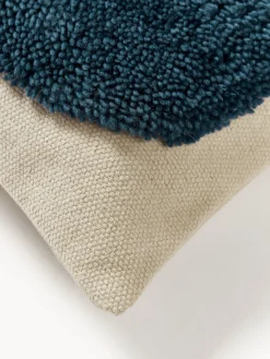 Cojines Decorativos|Mantas></noscript>Westwing Collection Funda de cojín con estampado abstracto Flick Azul oscuro, blanco crema