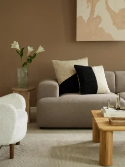 Cojines Decorativos|Mantas>Westwing Collection Funda de cojín de borreguillo Mateo Beige claro, negro