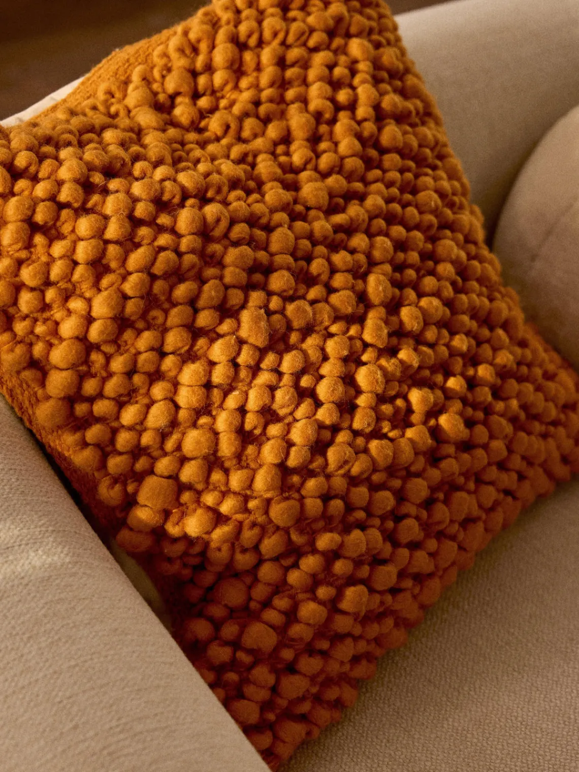 Cojines Decorativos|Mantas>Westwing Collection Funda de cojín de lana Loca Naranja, blanco crema