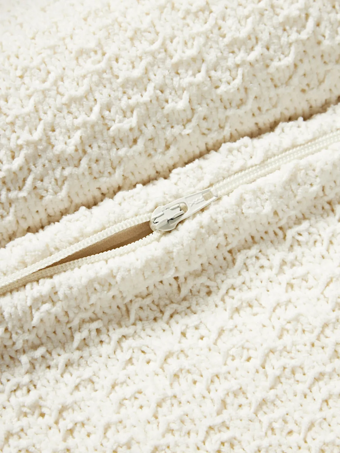 Cojines Decorativos|Mantas>Westwing Collection Funda de cojín de punto de chenilla Everly Blanco Off White