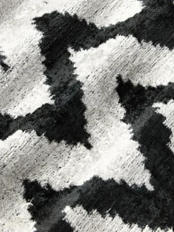 Cojines Decorativos|Cojines Decorativos></noscript>Les Ottomans Funda de cojín de terciopelo con estampado zigzag Velvety Beige, negro