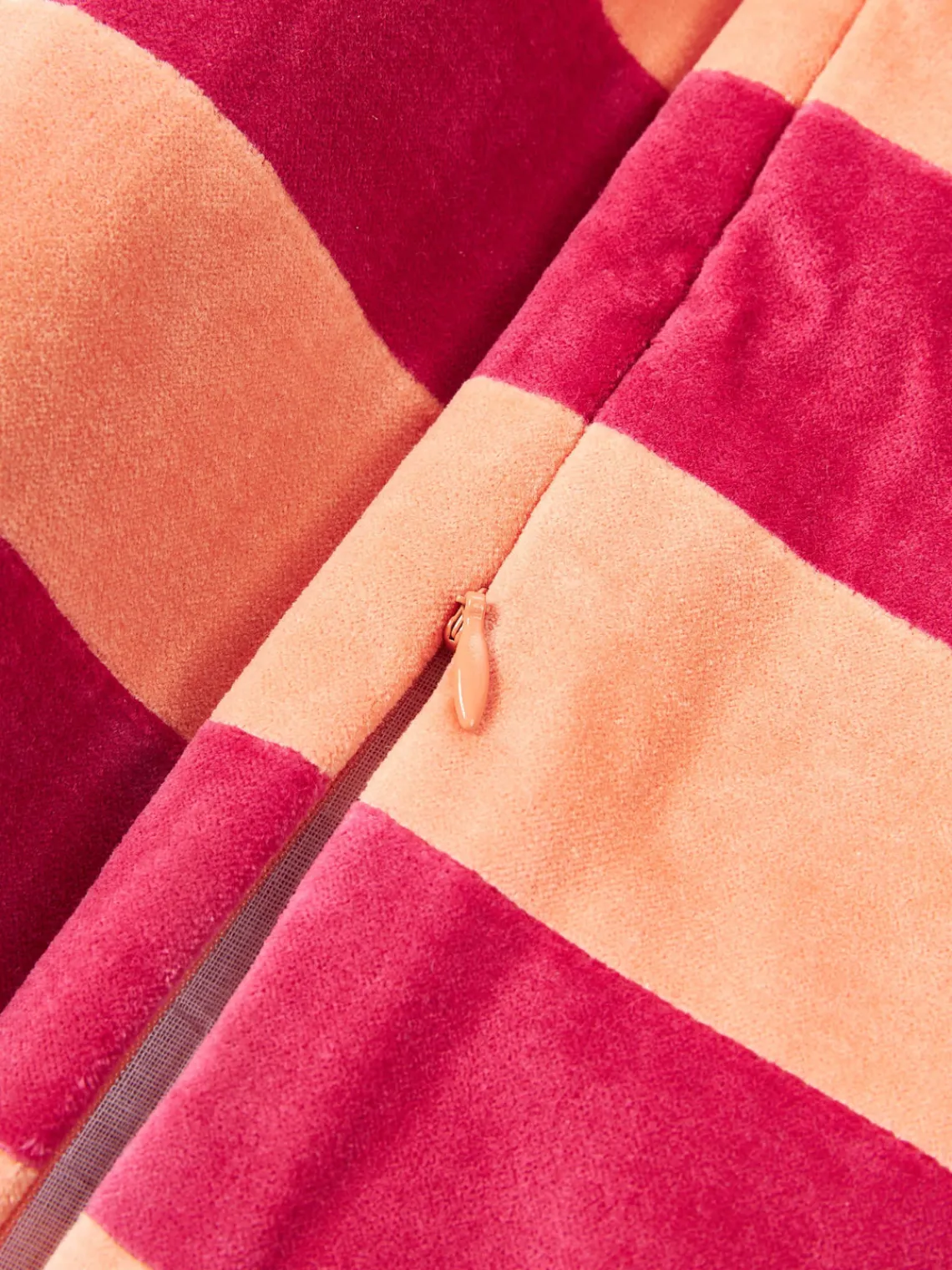 Cojines Decorativos|Cojines Decorativos>Westwing Collection Funda de cojín de terciopelo patchwork Remus Melocotón, rosa