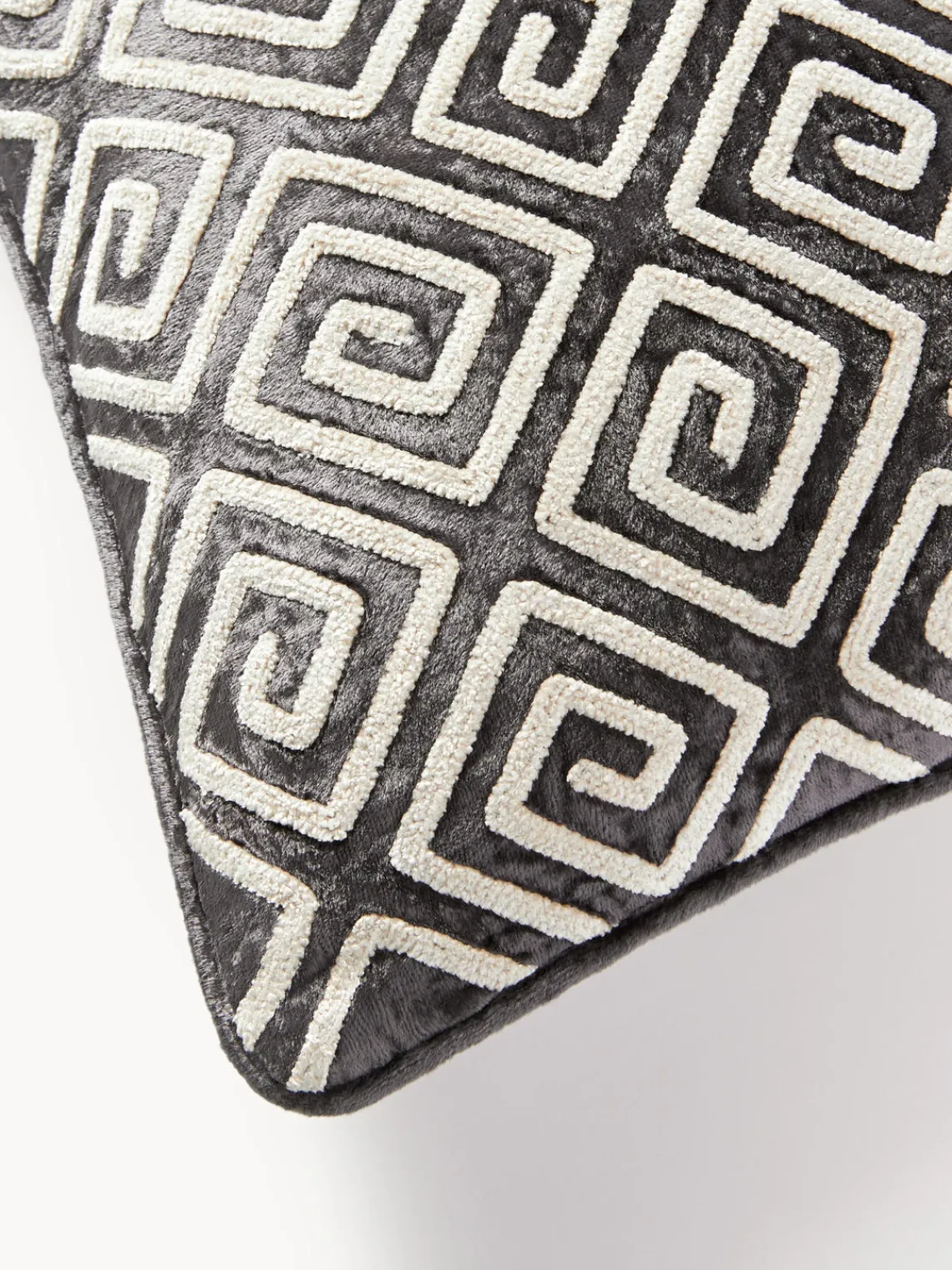 Outlet Funda de cojín de terciopelo con bordado de chenilla Solenne Mantas|Cojines Decorativos