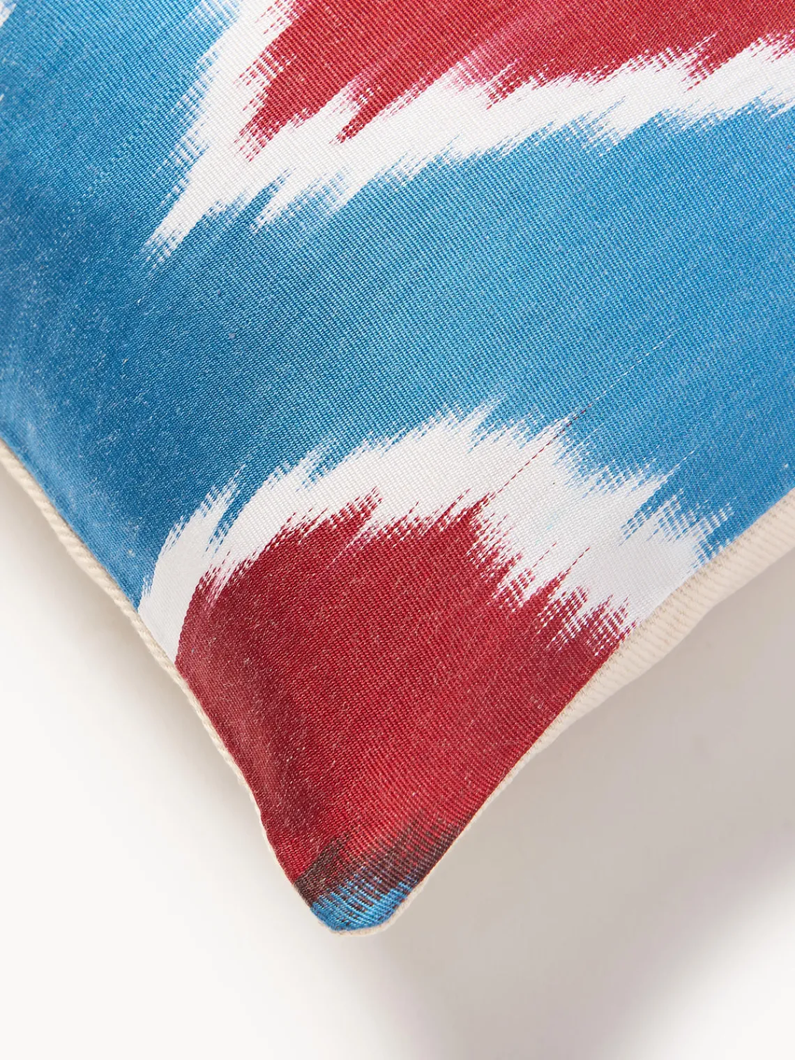 Clearance Funda de cojín decorativo de seda con estampado abstracto Silky Cojines Decorativos|Mantas