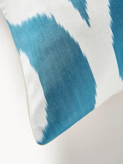 Mantas|Cojines Decorativos></noscript>Les Ottomans Funda de cojín decorativo de seda con estampado abstracto Silky Azul, beige claro