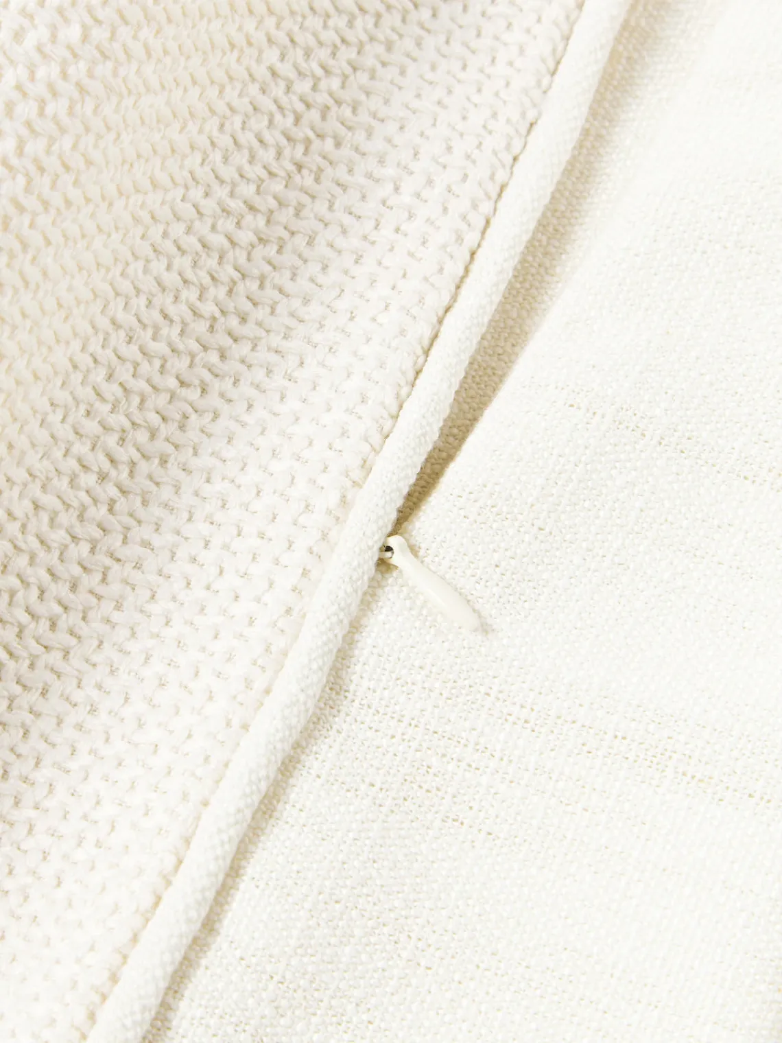 Cojines Decorativos|Mantas>Westwing Collection Funda de cojín en tejido bouclé con ribete Aya Blanco crema