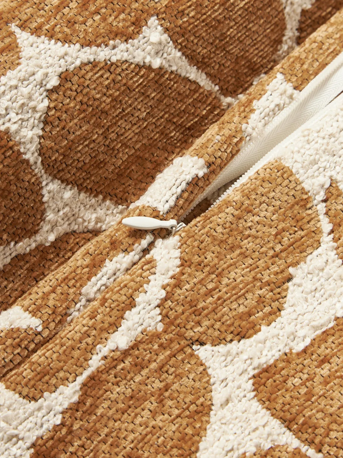 Sale Funda de cojín en tejido bouclé y chenilla Nenda Cojines Decorativos|Mantas