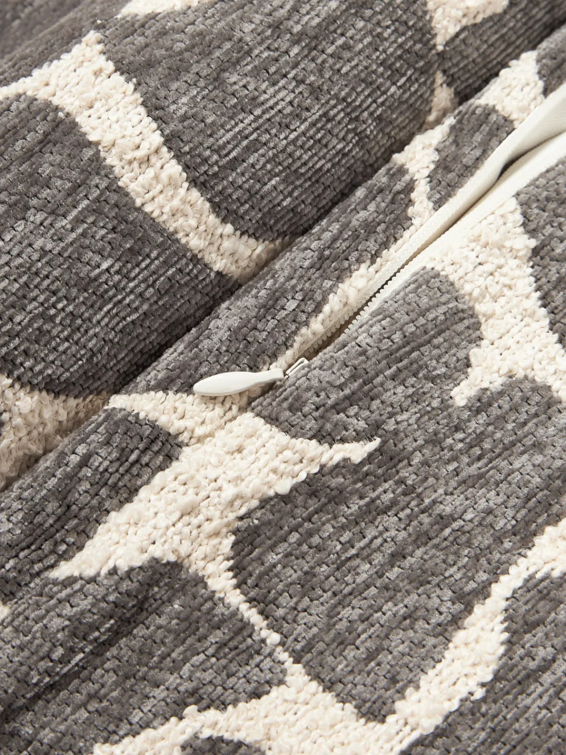 Cojines Decorativos|Cojines Decorativos>Westwing Collection Funda de cojín en tejido bouclé y chenilla Nenda Taupe, blanco Off White