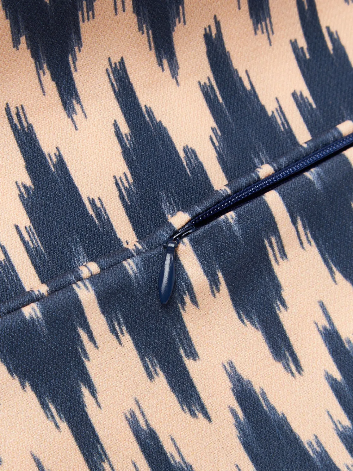 Discount Funda de cojín para exterior con estampado ikat Maillot Mantas|Cojines De Exterior