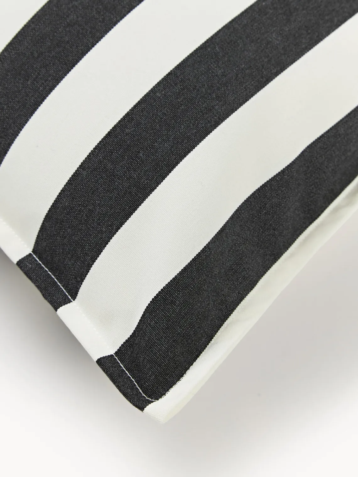 Cojines De Exterior|Cojines Decorativos>Westwing Collection Funda de cojín para exterior Cosby Blanco, negro