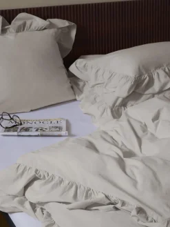 Mantas|Fundas Nórdicas></noscript>Westwing Collection Funda nórdica de algodón con volantes Louane Beige claro