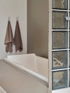 Toalleros|Jarrones>Zone Denmark Gancho de pared Ume Gris claro