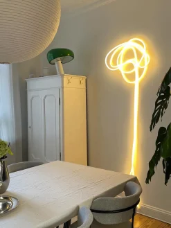 Bombillas|Lámparas De Techo></noscript>Studio About Guirnalda de luces LED regulable Flex Tube, 500 cm Blanco