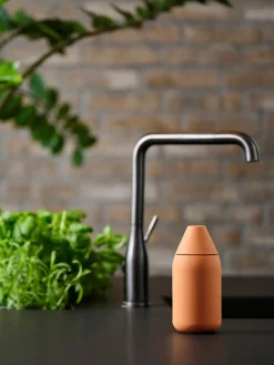 Dispensador De Jabón Y Jaboneras|Jarrones>Zone Denmark Jabonera de silicona Singles Naranja