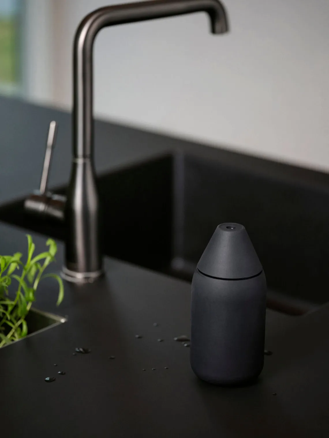 Dispensador De Jabón Y Jaboneras|Jarrones>Zone Denmark Jabonera Singles Black Negro