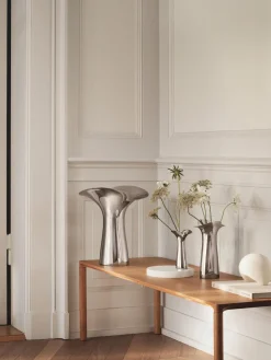 Jarrones|Decoración>GEORG JENSEN Jarrón de acero inoxidable Bloom Botanica, 22 cm