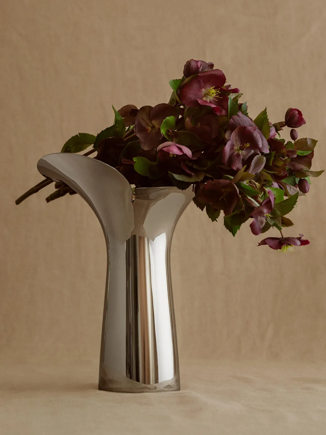 Jarrones|Jarrones>GEORG JENSEN Jarrón de acero inoxidable Bloom Botanica, 33 cm