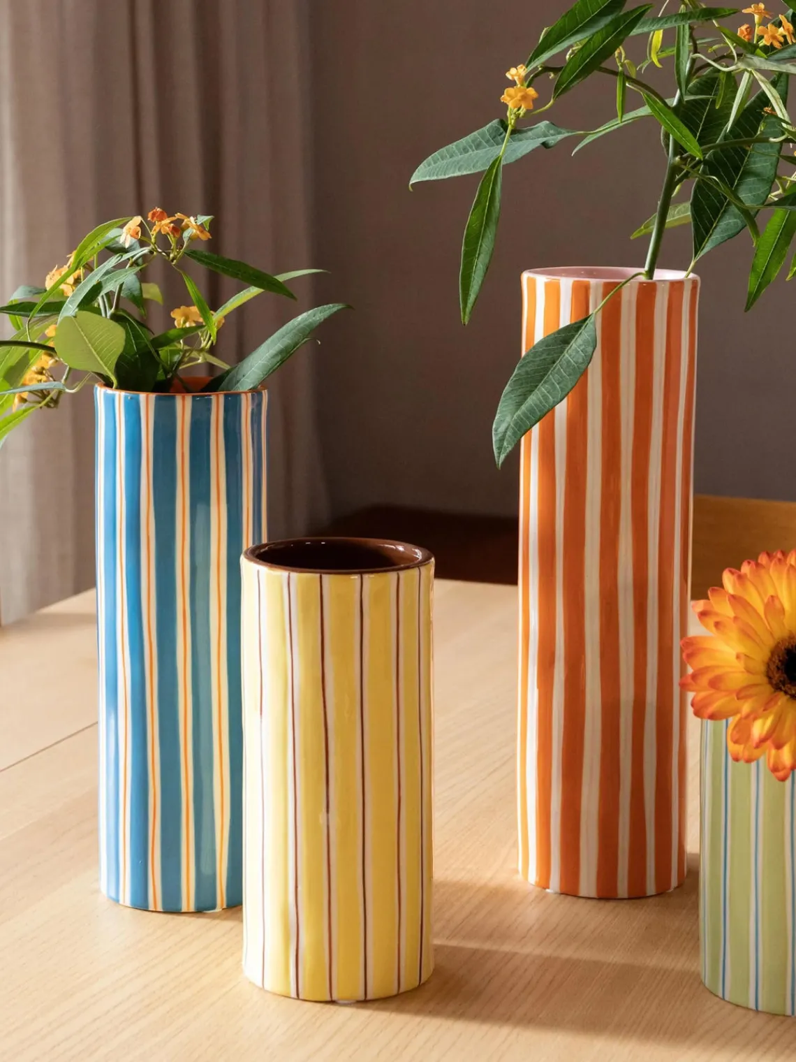 Clearance Jarrón de porcelana artesanal Ray, 18 cm Jarrones|Jarrones