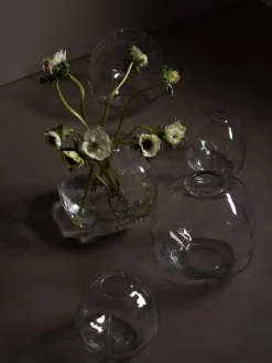 Jarrones|Jarrones></noscript>DBKD Jarrón de vidrio Pebble, Ø 28 cm Transparente