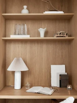 Jarrones|Jarrones>Cooee Design Jarrón de vidrio soplado artesanalmente con relieves Gry, 19 cm Transparente