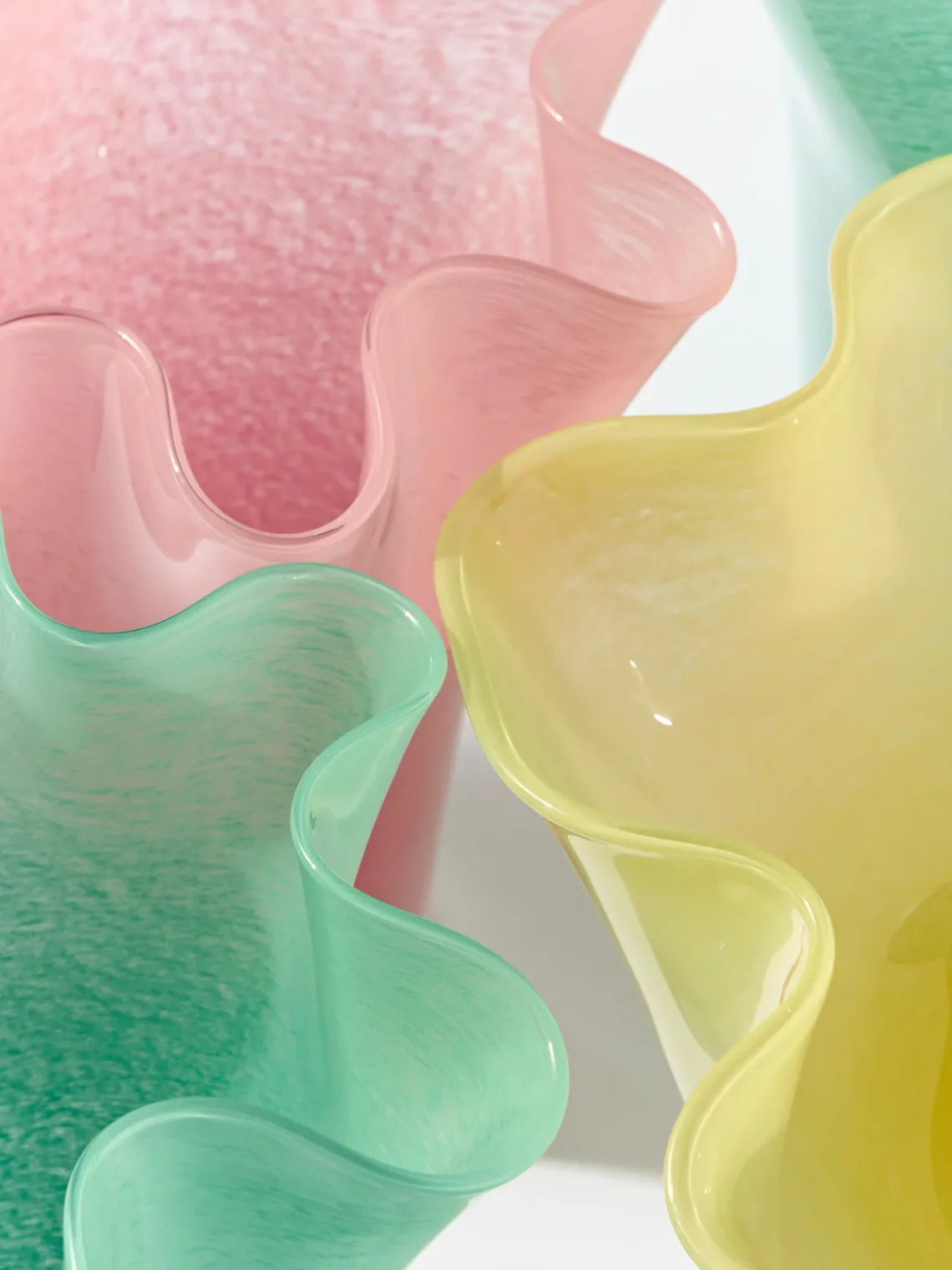 Jarrón de vidrio soplado artesanalmente Inaya, 25 cm Jarrones|Jarrones