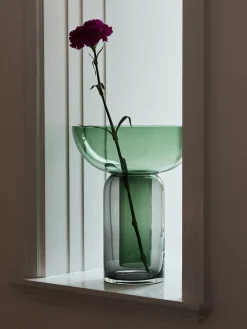 Jarrones|Jarrones>AYTM Jarrón de vidrio soplado Torus, 33 cm Verde oscuro, gris oscuro transparente